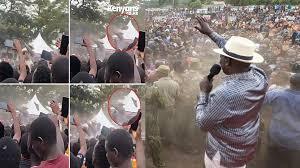 2 Shoe thrown at Kenya's President Ruto during rally