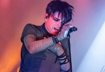 Gary Numan breaks down on stage after receiving the ‘worst news’ of his life, his wife run to comfort him