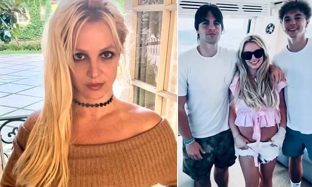 Britney Spears sparks BABY and adoption rumors as she shares Instagram cryptic post 62525252 (1)