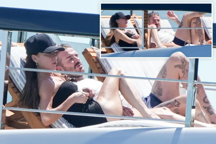 _Victoria Beckham wraps her legs around husband David as they ENJOY a speedboat ride 727262
