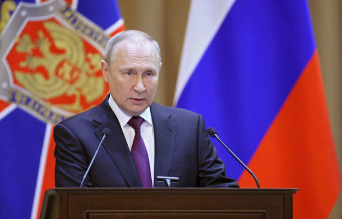 Putin WARNS Russian companies to shoot down Ukrainian drones or seize their assets 62522