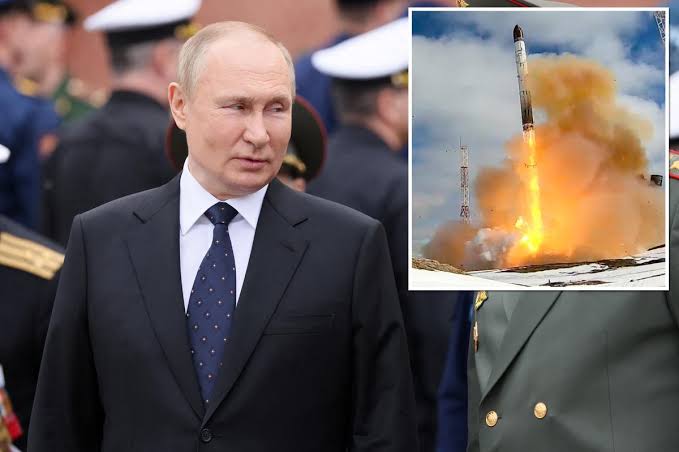 Putin stages war games with nuclear-capable missiles AS Ukraine intercepts deadly barrages 6252525