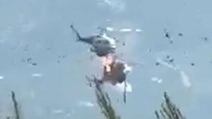 Two helicopters collide while fighting wildfires in Greece 625252