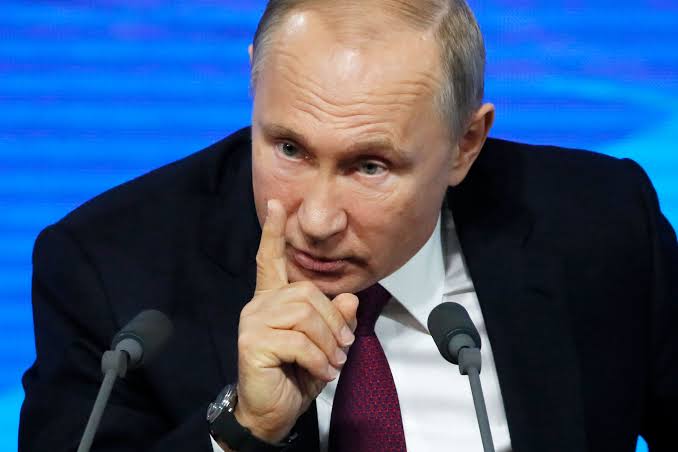 Russia WARNS Putin can destroy Europe in 'short nuclear war' amid claims of Third World War